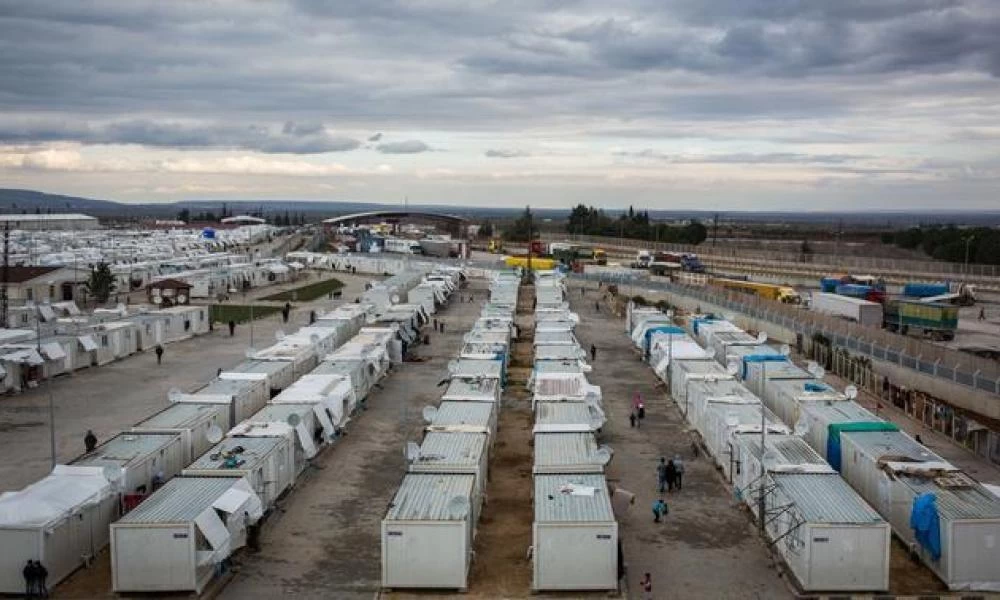 Μόλις 18 ΜΚΟ διατηρούν το δικαίωμα εισόδου στις προσφυγικές δομές